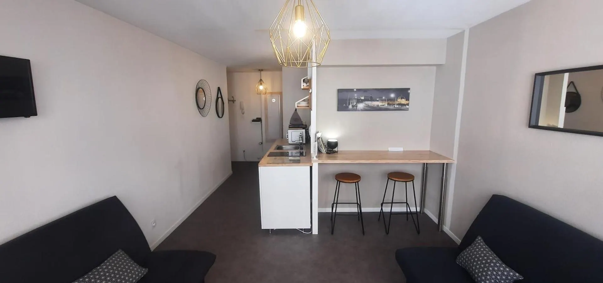 Central Gare Apartment Lyon France